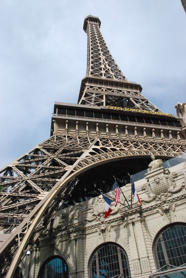 16_Paris-Las-Vegas