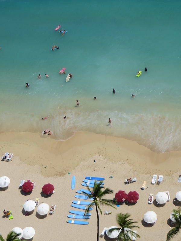 Reiseziel-Mai-Hawaii- Oahu-Honolulu-Waikiki-Beach-Strand