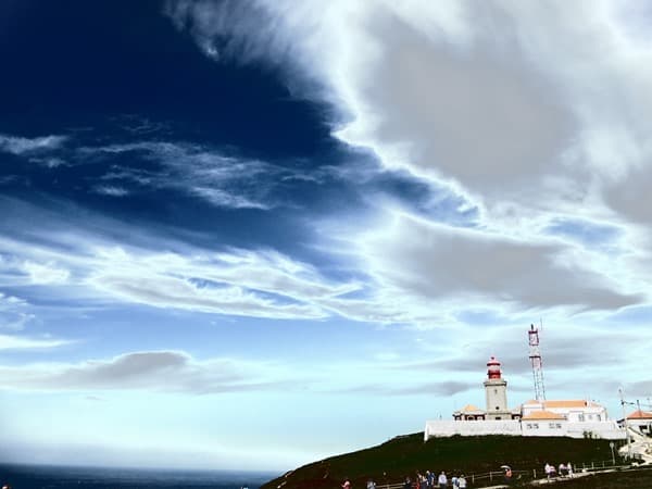 Cabo da Roca westlichster Punkt Europas Leuchtturm Faro Portugal Fehlfarben