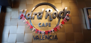 hard rock cafe valencia valentines day spanien aida familien kreuzfahrt