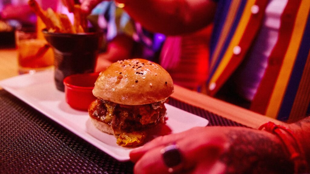 bester Burger Kreuzfahrt Virgin Voyages